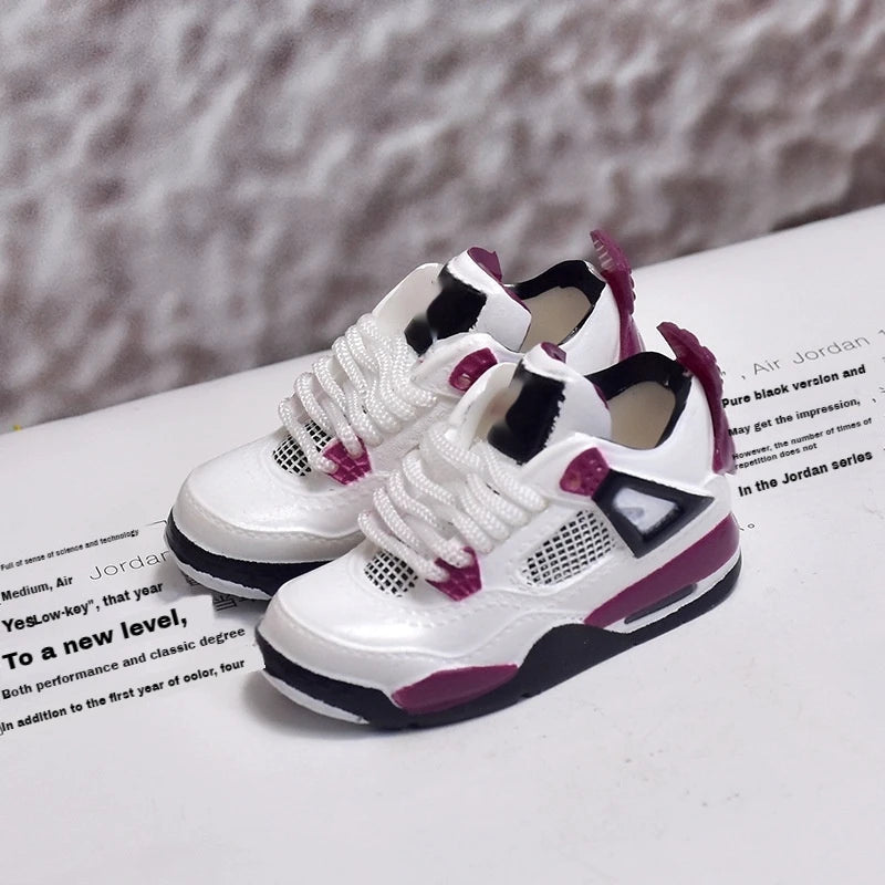 Labubu 17cm Toy with Mini Sneakers – Fun Collectible!
