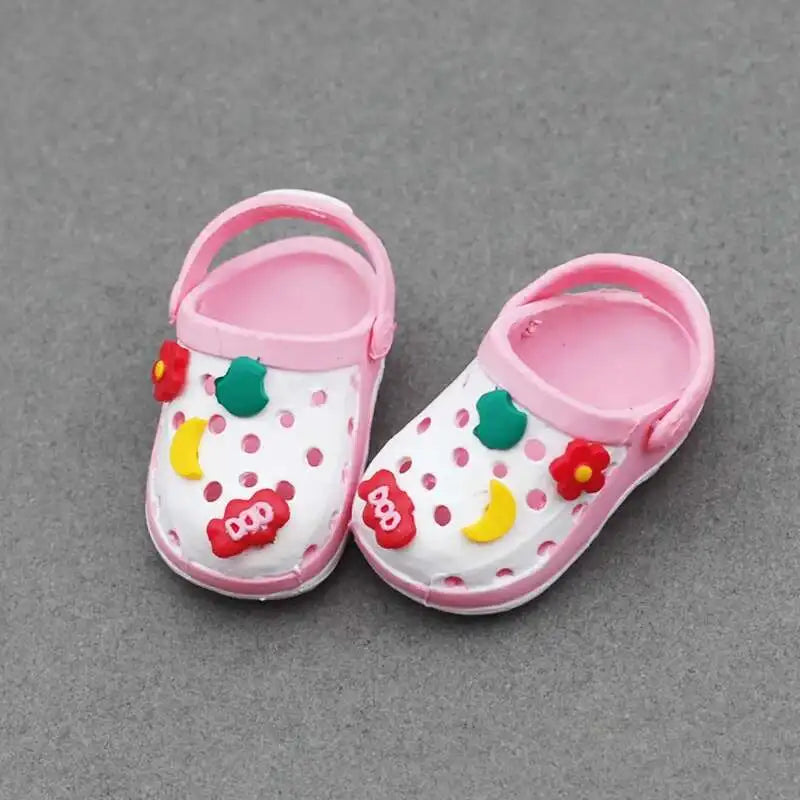 Stylish labubu Doll Slippers Shoes (4.3*2.0cm)