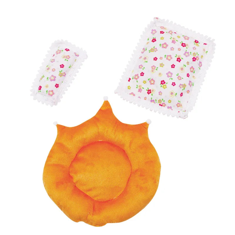 Floral Sleeping Bag for 15–17cm Labubu – Cute & Comfy Pop Accessory